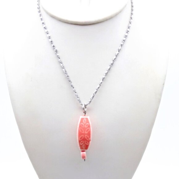 Pink Ceramic Dimensional Pendant Choker, Vintage Silver Tone Eloxal Scroll Chain - Picture 1 of 5